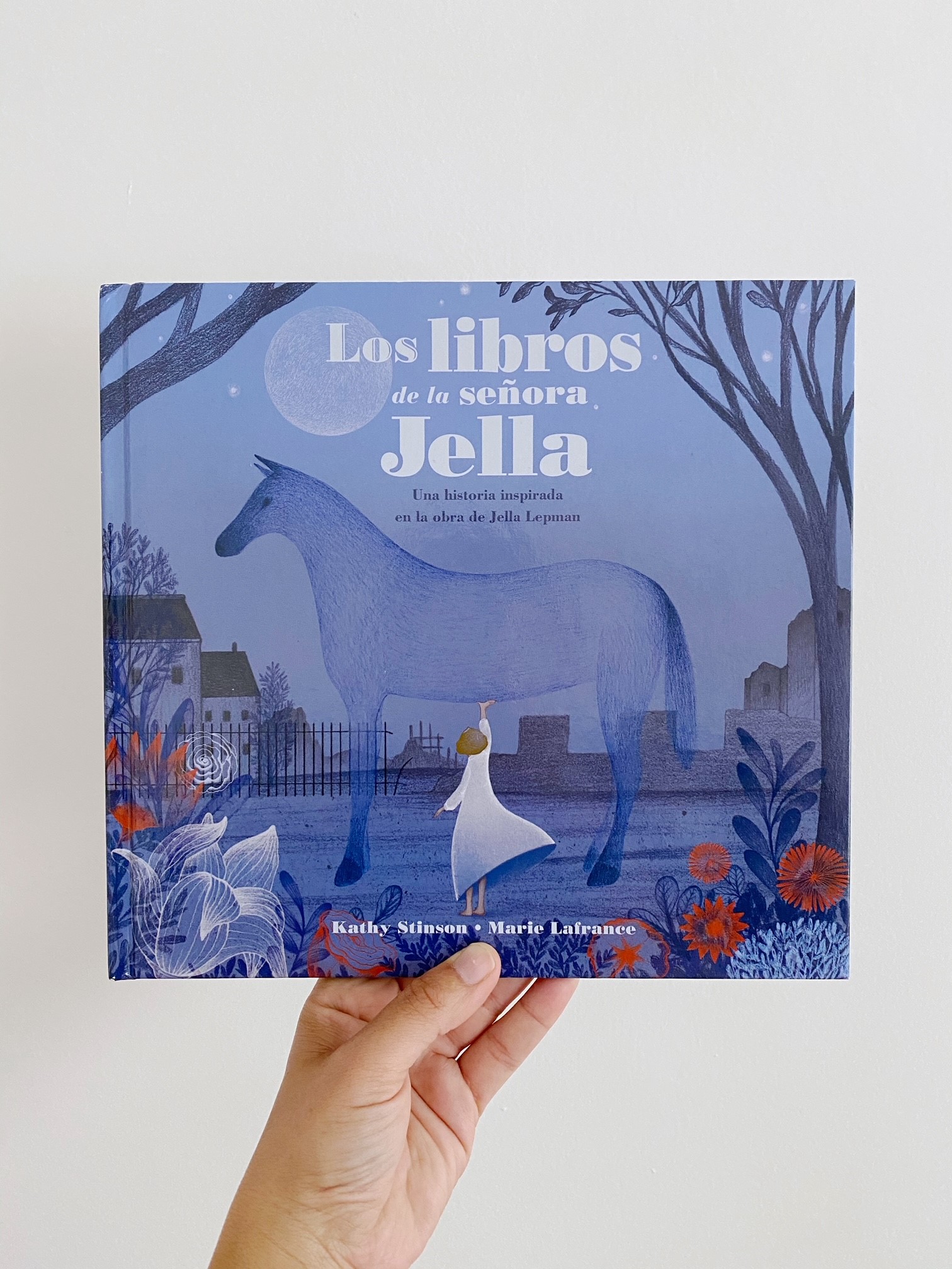 LOS LIBROS DE LA SENORA JELLA