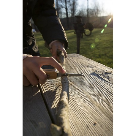 Kikkerland Huckleberry - Cuchillo de bolsillo compacto,