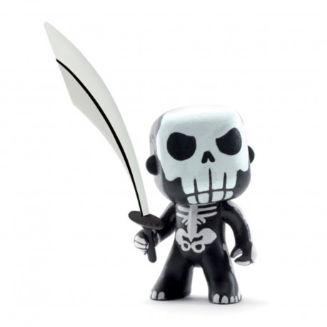 SKULLY ARTY TOYS